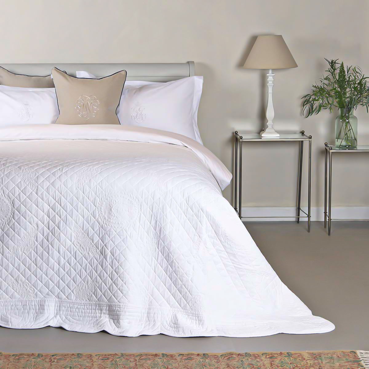Vintage Stitched Quilted Bedspread White (ex vat ) BIGGIE BEST