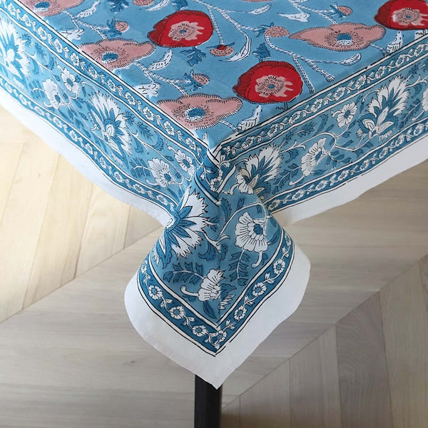 blue & red lrg floral tablecloth 150 x 220