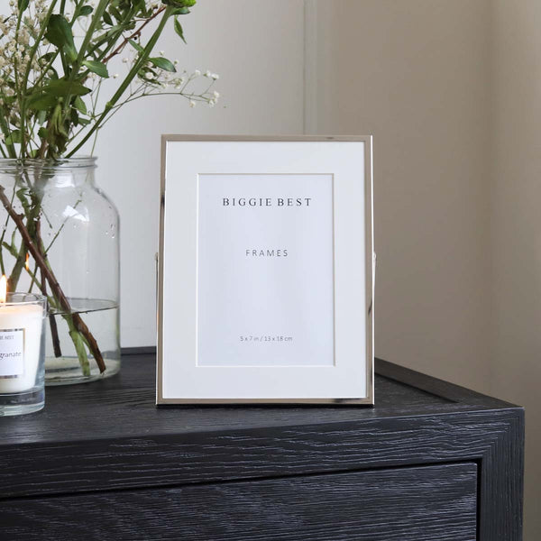 This portrait easel style frame is perfect for putting loved one’s photographs in, beautiful and a little contemporary, it will add a little love to your room.