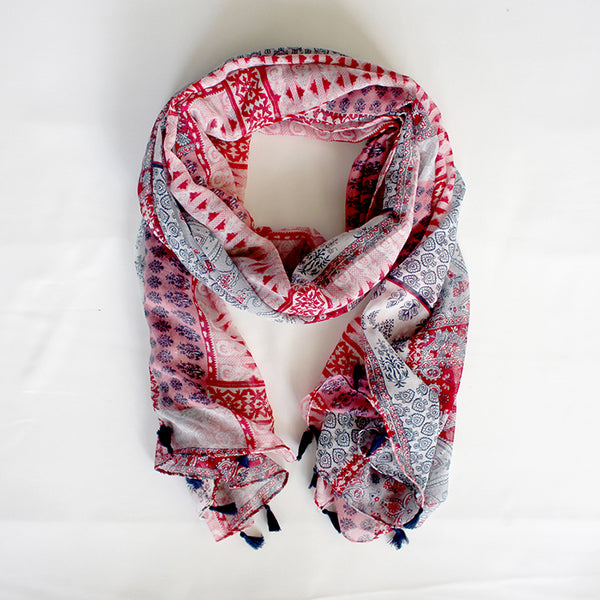 a lovely bright and cheery scarf to brighten any outfit 