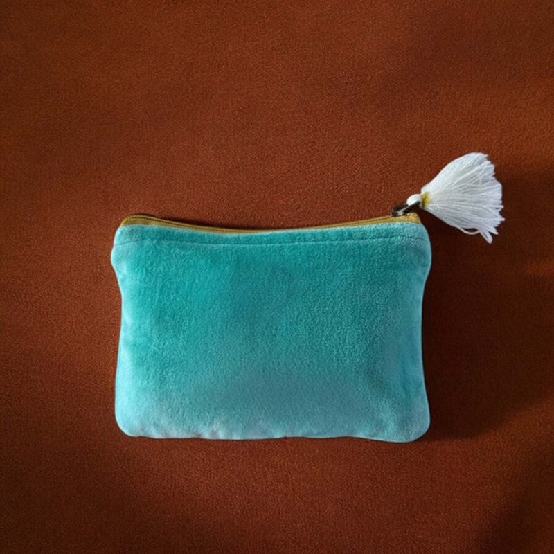 Daisy sky blue velvet pouch