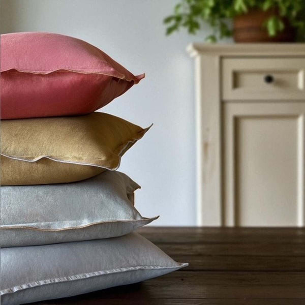 Rust /tobacco  linen mix cushion 50x50cm MD