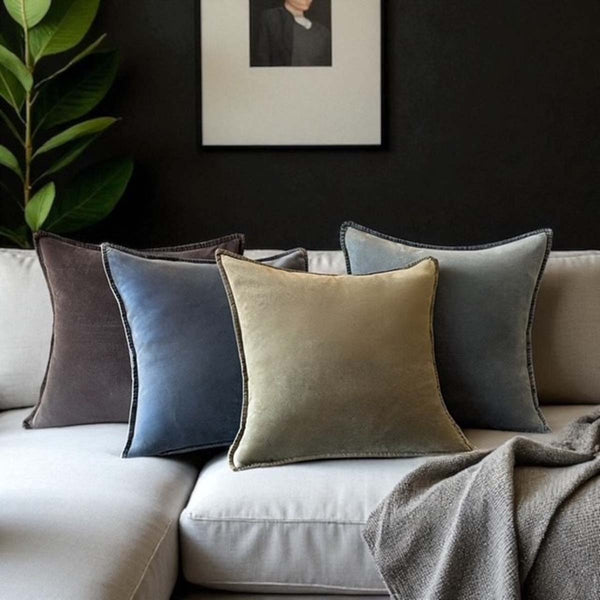 DENIM BLUE STONEWASHED VELVET CUSHION MD