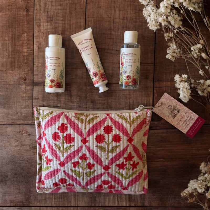 pink weekend bag  set