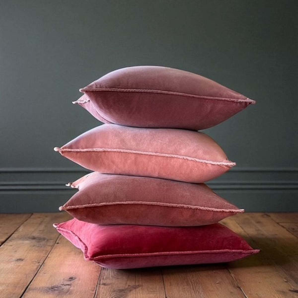 BRICK RED STONEWASHED VELVET CUSHION MD