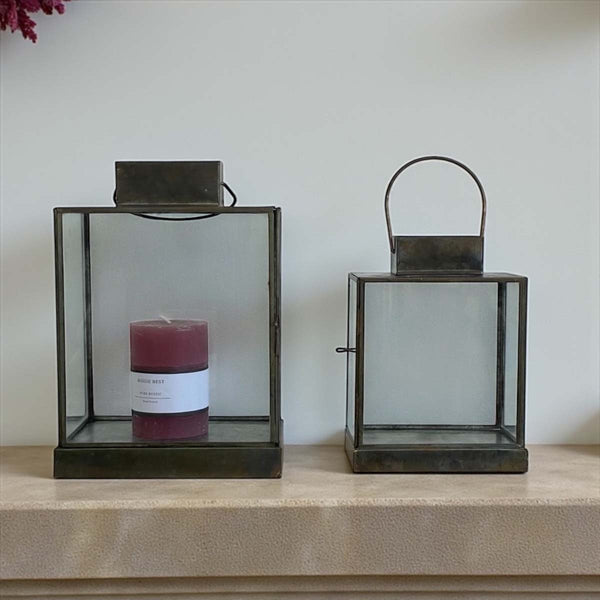 Medium aged baki square lantern 20cm