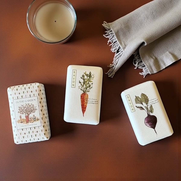 Lrg scented soap - carrot