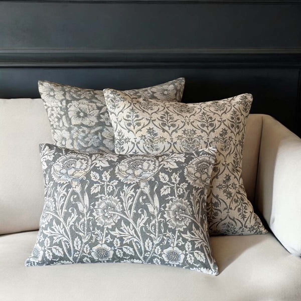 Morristown lichen cushion