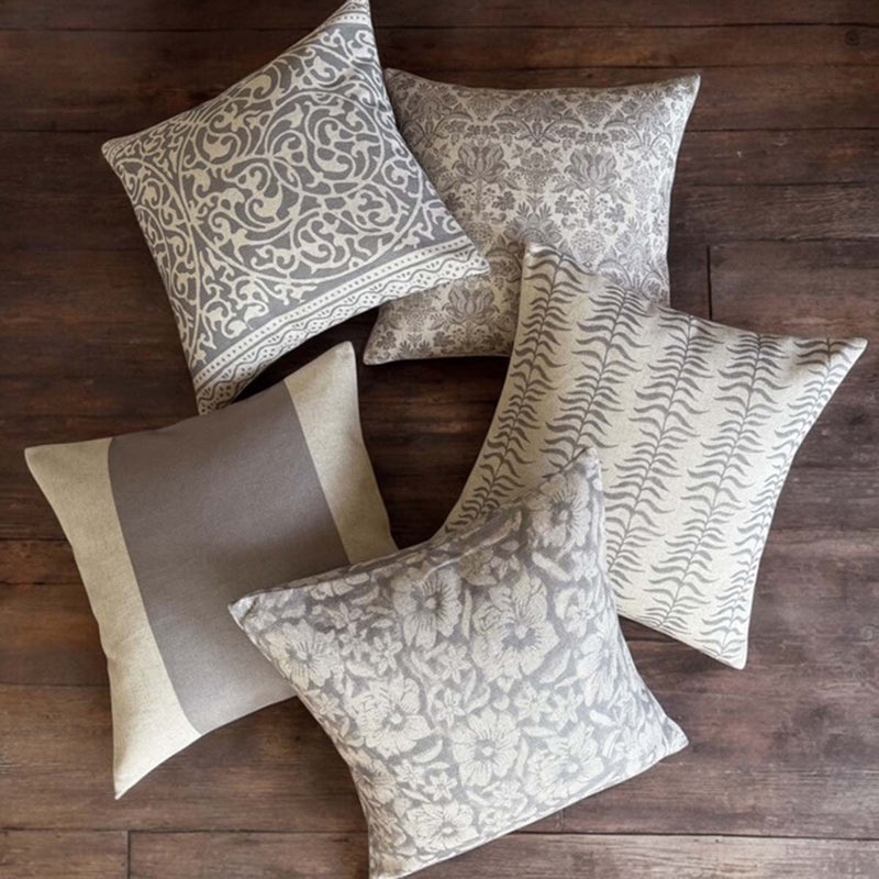 Circle lichen cushion