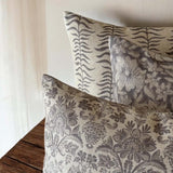 Vine stone cushion