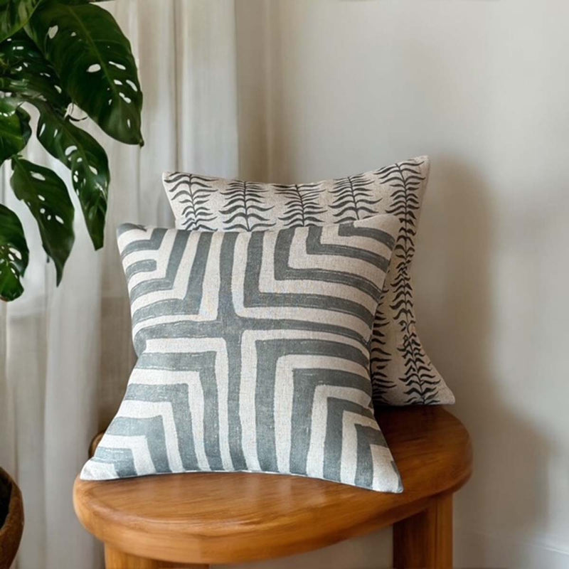 Conservatory: Avante cushion