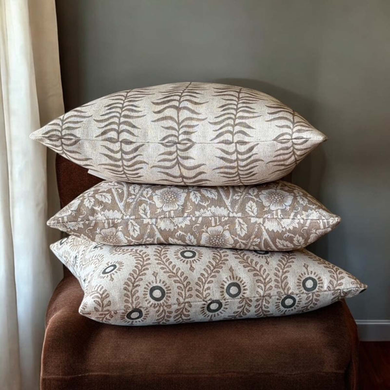 Vine, champagne cushion