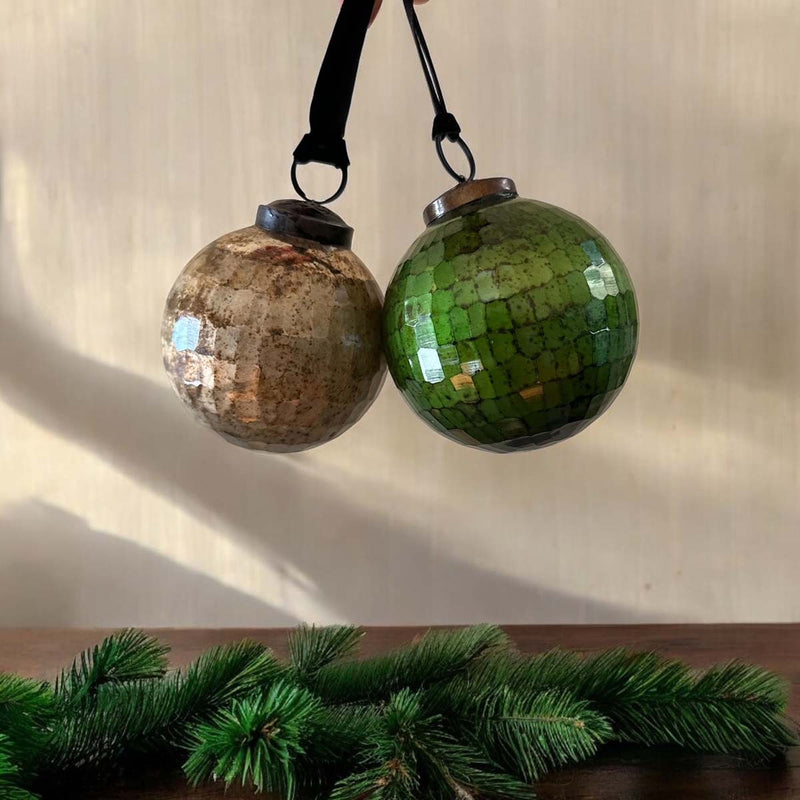 7cm shiny green bauble - set of 2