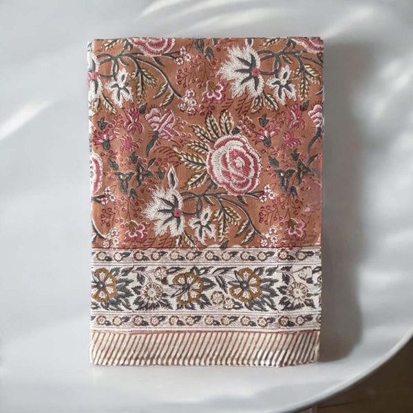 peach  green multi tablecloth
