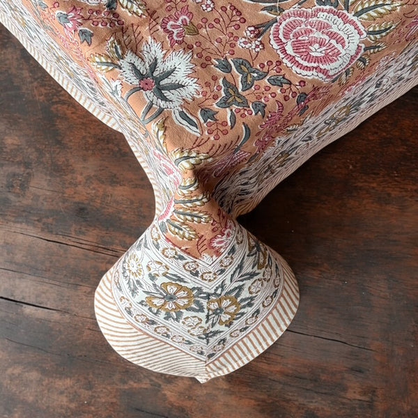 peach  green multi tablecloth
