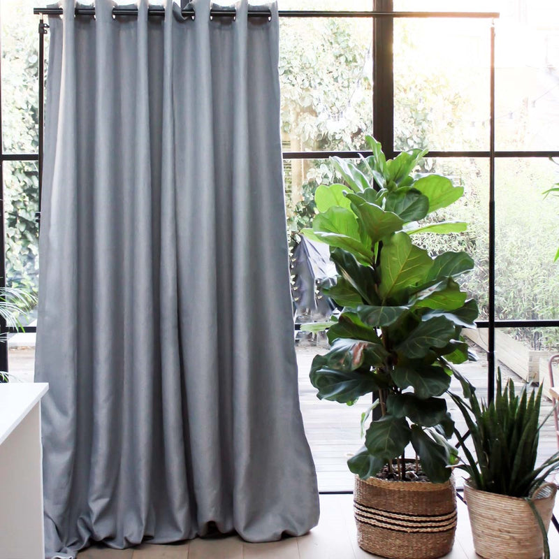 LIGHT GREY BLOCKOUT CURTAIN