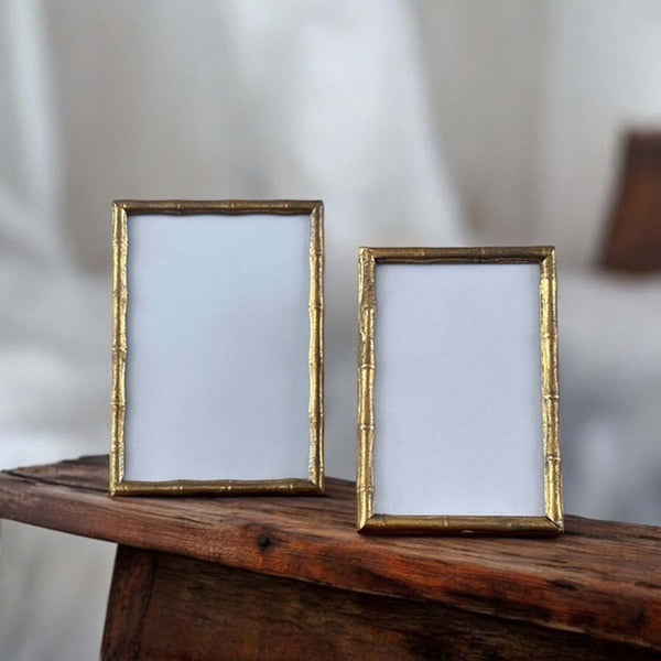 edgar medium frame gold