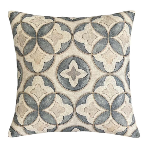 gothic circles grey/beige cushion