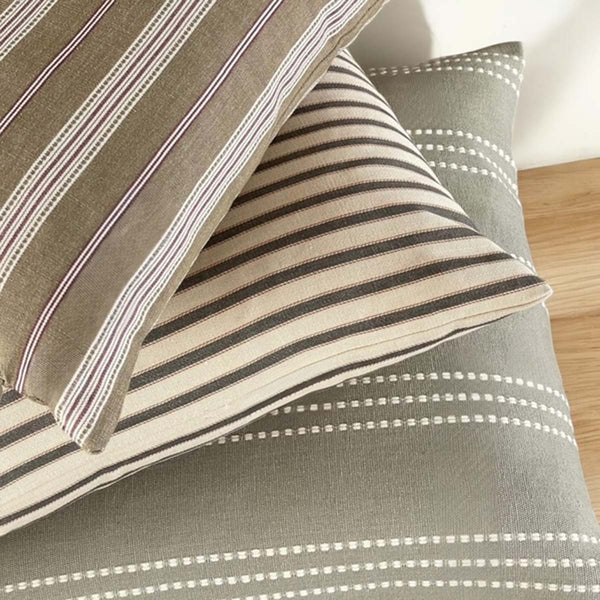 Rocokoko stripe cushion MD