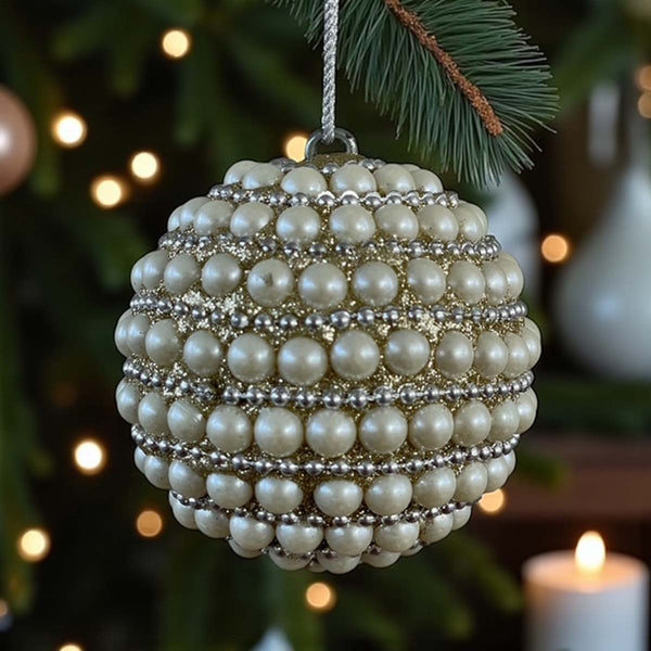 pearl bauble