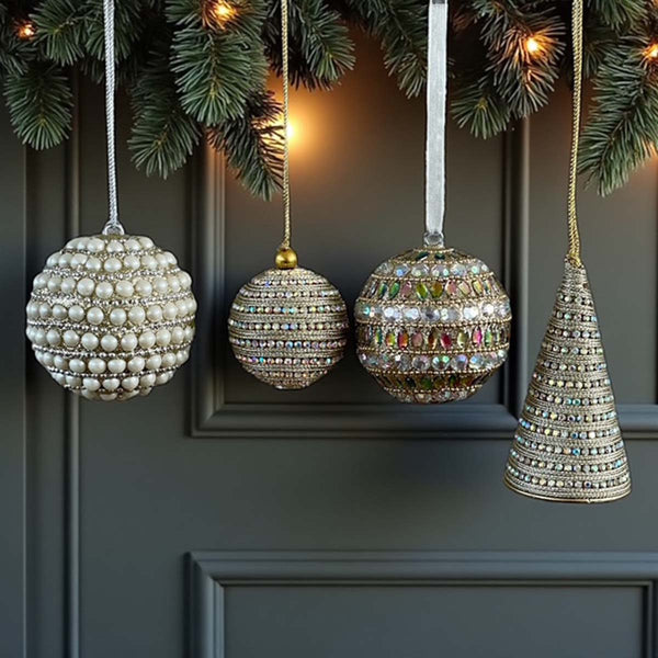 sphere diamond bauble