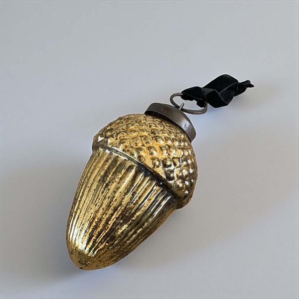 gold distressed acorn bauble
