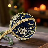 black /gold royal bauble