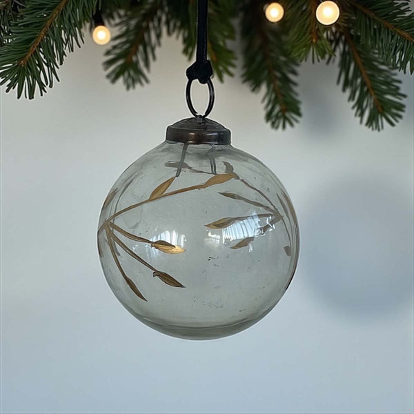 leaf etched clear bauble
