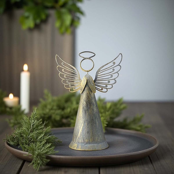 praying metal angel