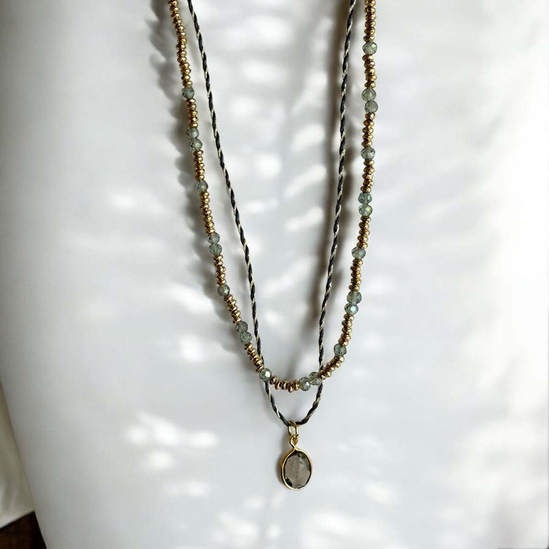 vera necklace
