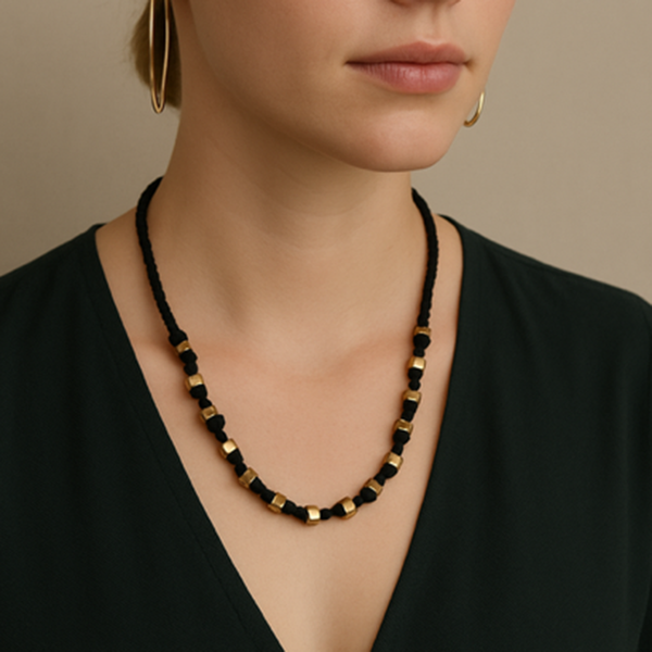 Thuli necklace
