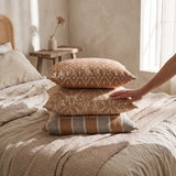 Damask, gold 50x50