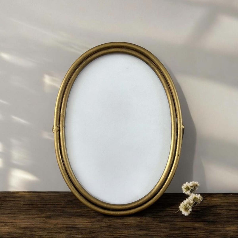 lido oval frame gold