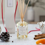 Simple and stylish in design, this beautiful diffuser fragrances your home with it's rich scent. The bamboo reeds slowly diffuse the aromatic oil into the air, with the scent lasting for up to three months. No flame needed!