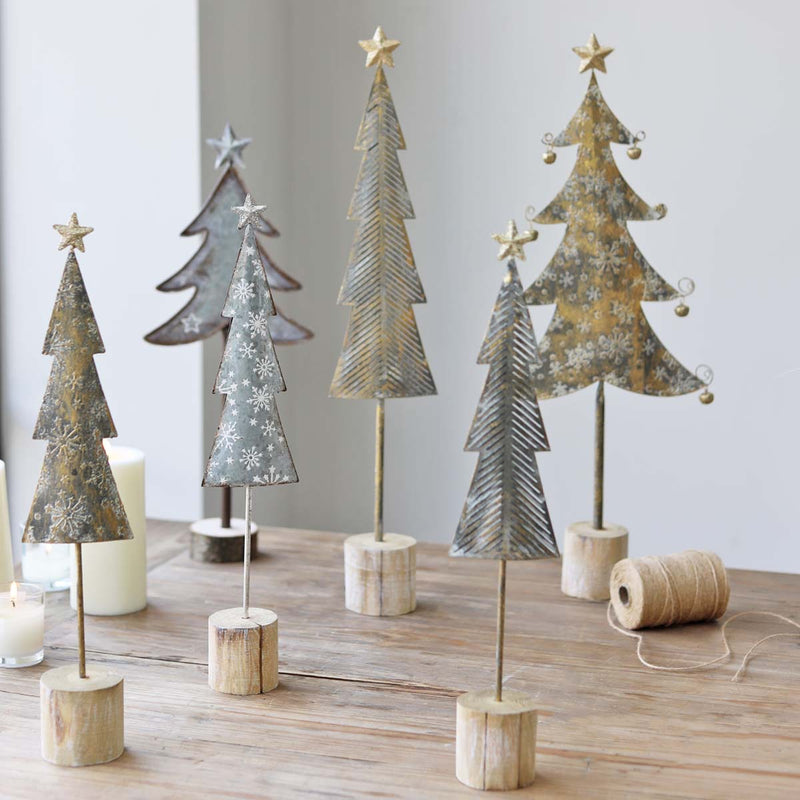 LARGE NORDIC TIN TREE