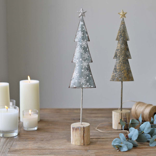 Add the spirit of the season to your d√©cor with these festive Christmas tree