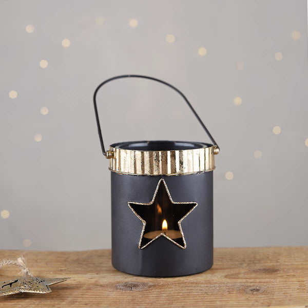 A great addition to your festive home, pop in a candle and let the light dance though the star, hang by the handle or stand on a mantlepiece or windowsill.