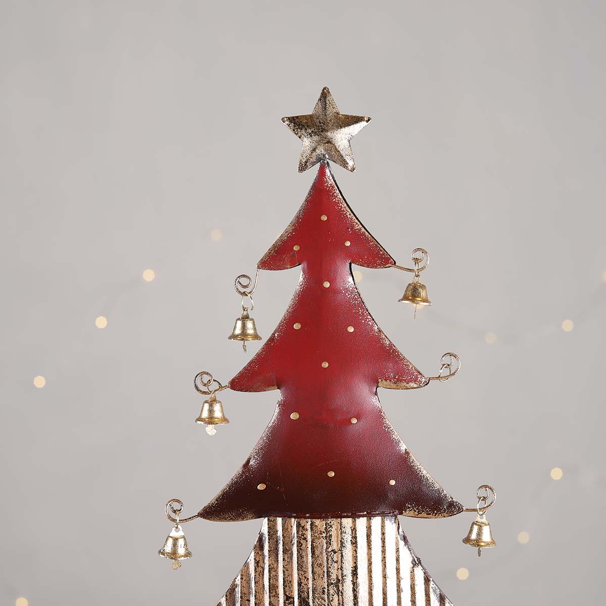 LARGE TREE WITH BELLS - RED – BIGGIE BEST